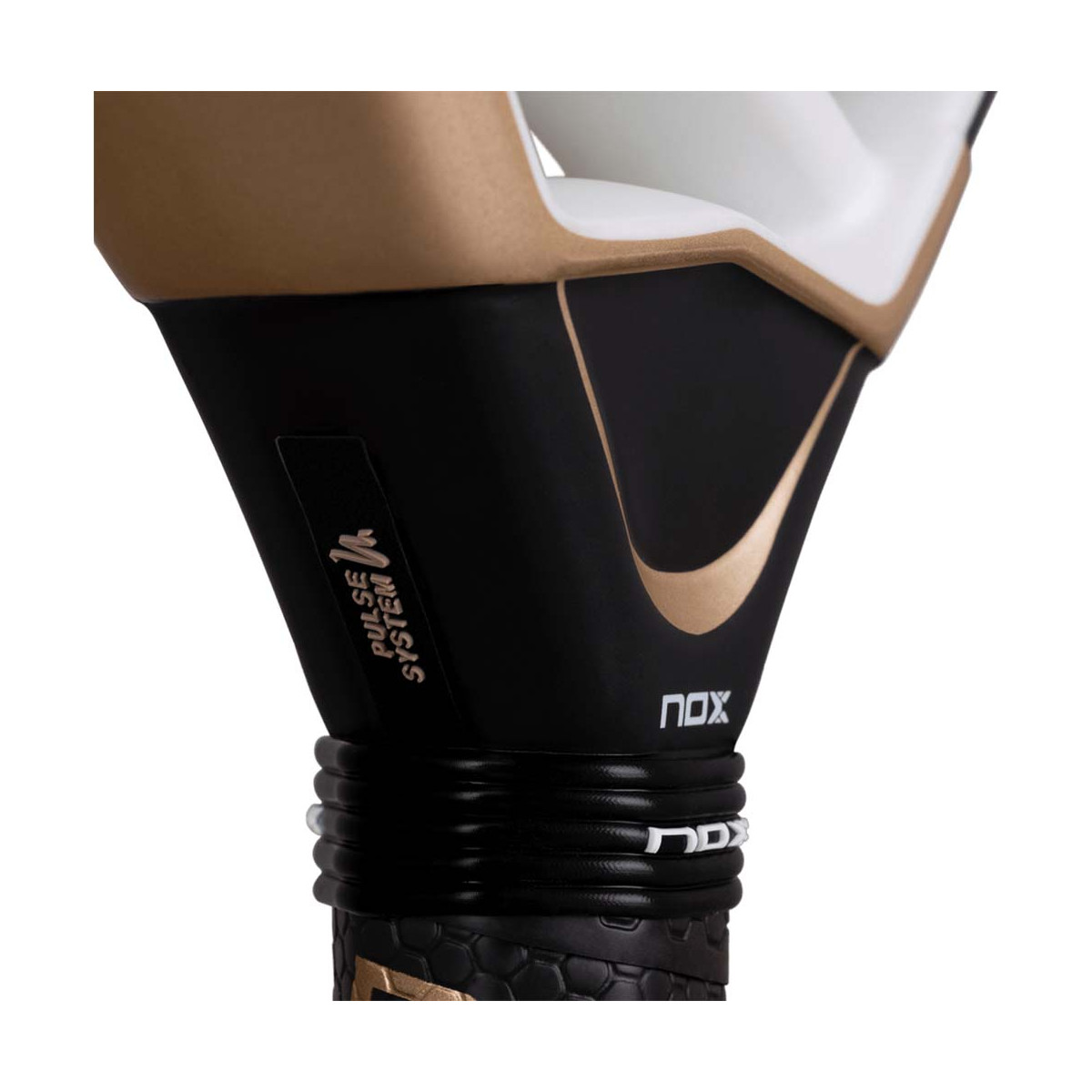 Nox AT10 Genius 18K Alum 2025 racket