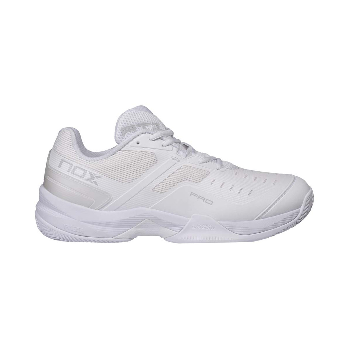 Nox AT10 Pro 2026 Zwart / Wit Schoenen