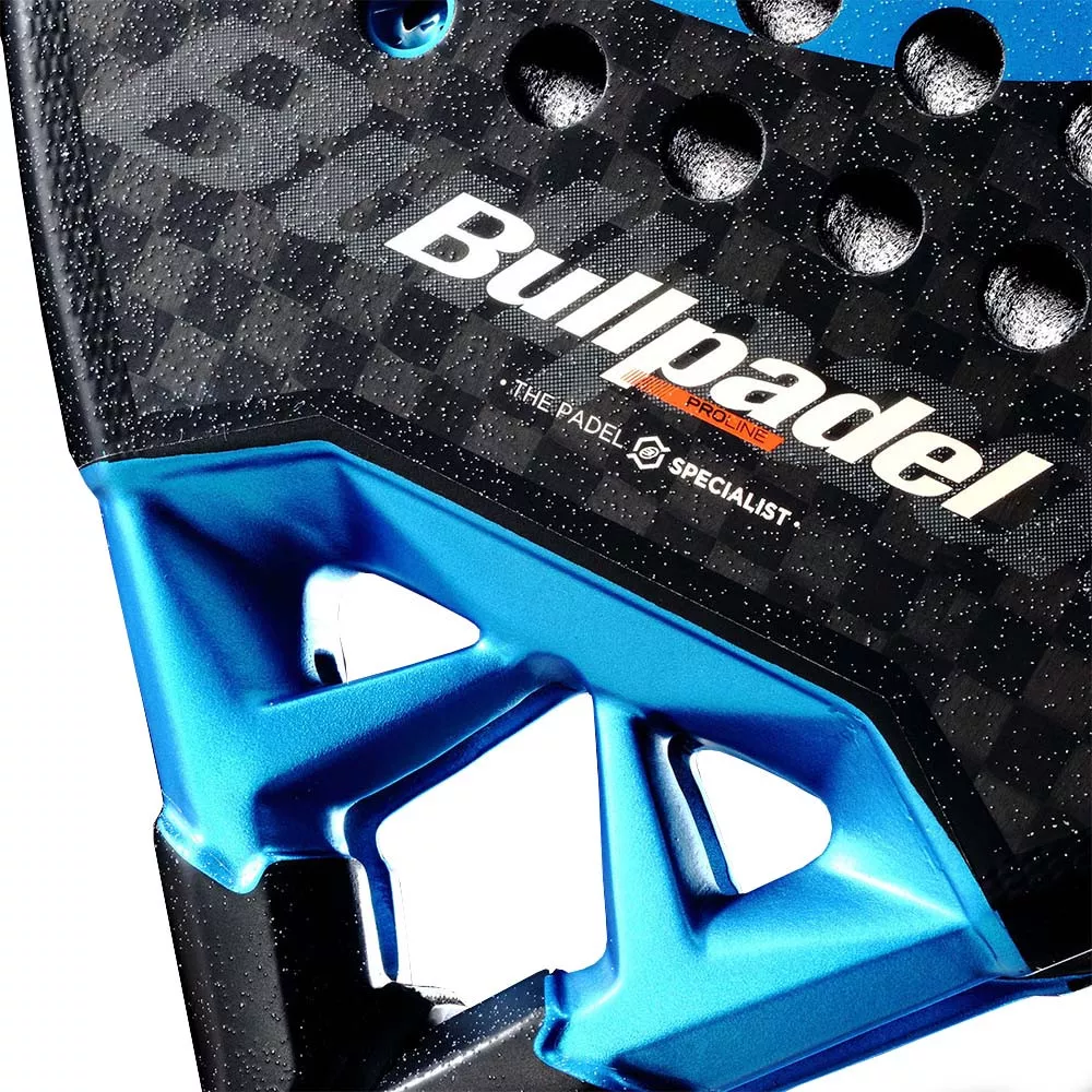 Bullpadel Vertex 05 26 racket