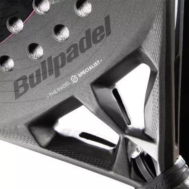 Bullpadel Hack 04 Hybrid 25 racket