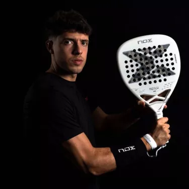 Nox AT10 Genius Attack 12K 2025 racket
