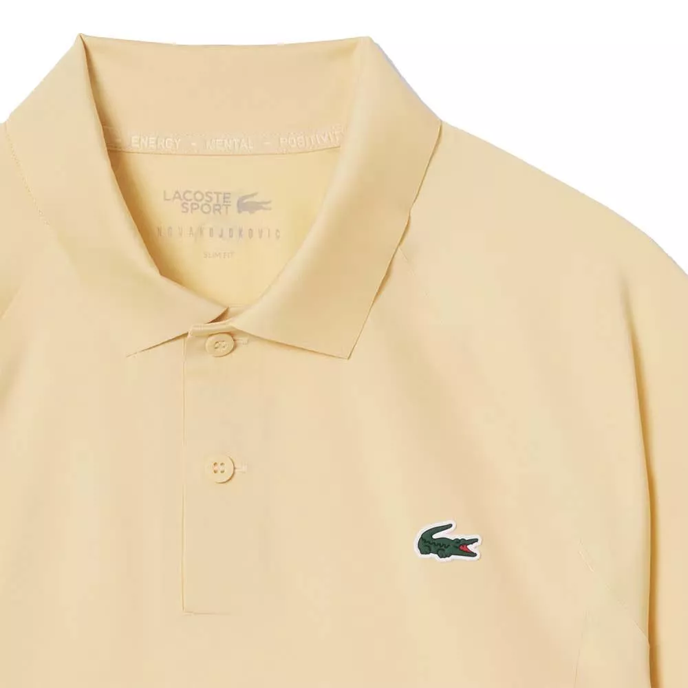 Lacoste Novak Djokovic Tennispolo On Court Geel