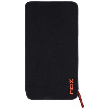 Nox Handdoek Zwart / Rood